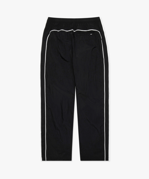 LMCの「PIPING LINE TRACK PANTS black(スウェットパンツ・レディース・その他・S/M/L)」の10枚目の写真