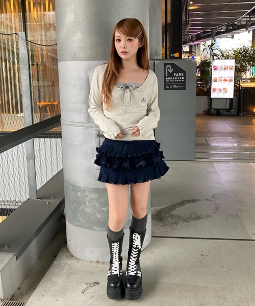 RAY CASSIN（レイカズン）の「【5色展開　無地 / ボーダー】胸刺繍UネックヘンリーロンT（Tシャツ/カットソー・レディース・グレー/ホワイト系その他2/グレー系その他2/ホワイト/ホワイト系その他・FREE）」の20枚目の写真