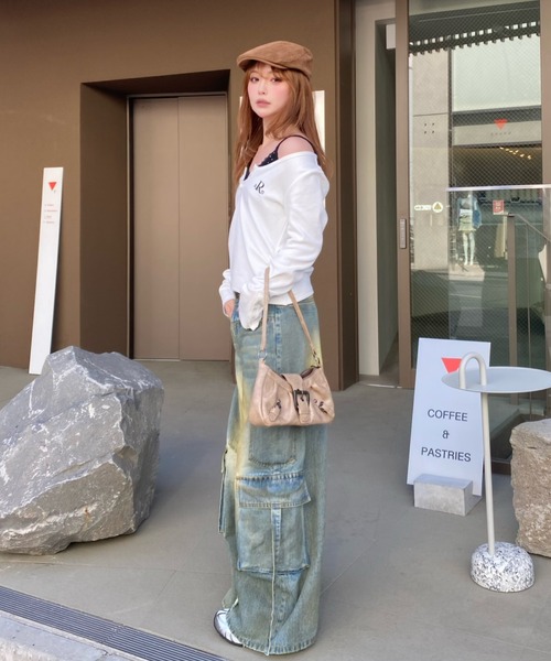 RAY CASSIN(レイカズン)の「胸刺繍UネックヘンリーロンT 無地 / ボーダー(Tシャツ/カットソー・レディース・グレー/ホワイト系その他2/グレー系その他2/ホワイト/ホワイト系その他・FREE)」の22枚目の写真