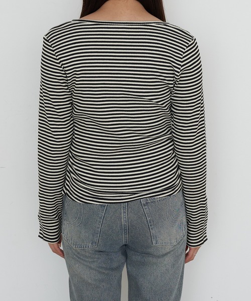 RAY CASSIN（レイカズン）の「胸刺繍UネックヘンリーTシャツ（Tシャツ/カットソー・レディース・グレー/ホワイト系その他2/グレー系その他2/ホワイト/ホワイト系その他・FREE）」の22枚目の写真