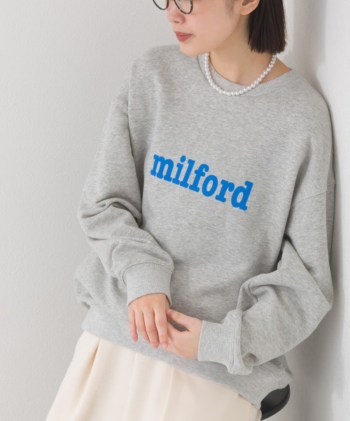 OMNES（オムネス）の「テック裏毛オーバーサイズロゴスウェットトップス milford UVカット付（スウェット・レディース・ダークグレー/ライトブルー/グレー/ホワイト・FREE）」の5枚目の写真