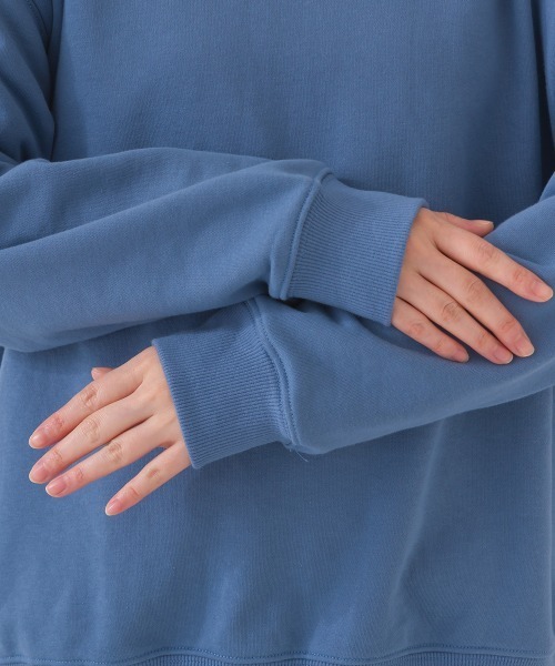 OMNES（オムネス）の「テック裏毛オーバーサイズロゴスウェットトップス milford UVカット付（スウェット・レディース・ダークグレー/ライトブルー/グレー/ホワイト・FREE）」の19枚目の写真