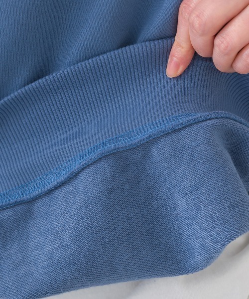 OMNES（オムネス）の「テック裏毛オーバーサイズロゴスウェットトップス milford UVカット付（スウェット・レディース・ダークグレー/ライトブルー/グレー/ホワイト・FREE）」の21枚目の写真