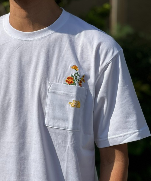 THE NORTH FACE(ザノースフェイス)の「【THE NORTH FACE】S/S FD Flower Logo Tee(Tシャツ/カットソー・メンズ・ブラック/グレー/ホワイト・MEDIUM/X-LARGE/LARGE)」の4枚目の写真