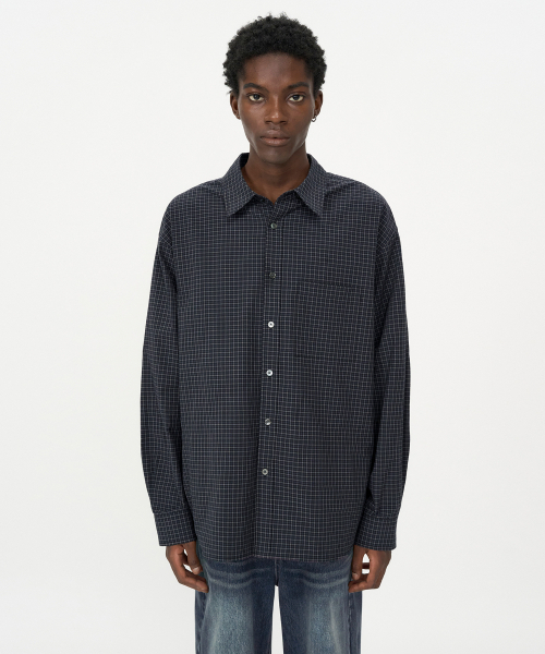 INSILENCE(インサイロンス)の「レギュラーフィットチェックシャツ ブラック(シャツ/ブラウス・レディース・その他・LARGE)」の1枚目の写真