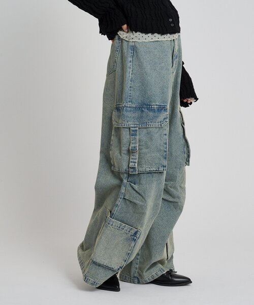 w closet（ダブルクローゼット）の「ポケットカーゴデニム（デニムパンツ・レディース・オフホワイト/ブルー・FREE）」の5枚目の写真