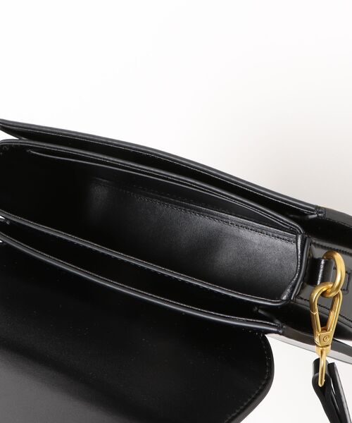 NiiNa(ニーナ)の「【 NiiNa / ニーナ 】高品質レザー2wayスリムシルエットショルダーバッグ(ショルダーバッグ・レディース・ブラウン/レッド/ブラック・FREE)」の16枚目の写真