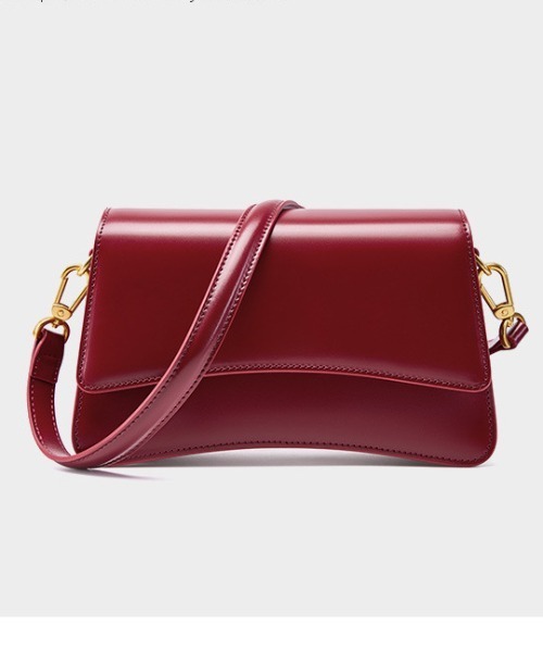 NiiNa(ニーナ)の「【 NiiNa / ニーナ 】高品質レザー2wayスリムシルエットショルダーバッグ(ショルダーバッグ・レディース・ブラウン/レッド/ブラック・FREE)」の3枚目の写真