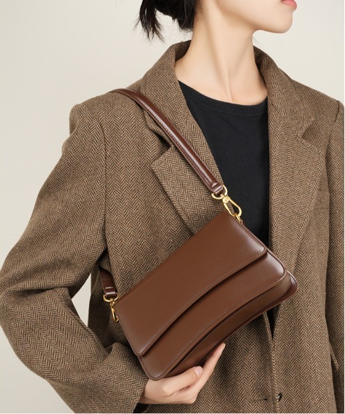NiiNa(ニーナ)の「【 NiiNa / ニーナ 】高品質レザー2wayスリムシルエットショルダーバッグ(ショルダーバッグ・レディース・ブラウン/レッド/ブラック・FREE)」の22枚目の写真