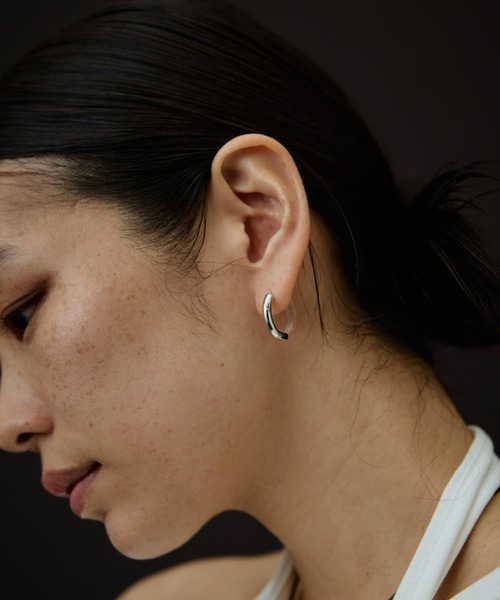 DRWCYS（ドロシーズ）の「クリアメタルコンビピアス（ピアス（両耳用）・レディース・シルバー/ゴールド・FREE）」の3枚目の写真