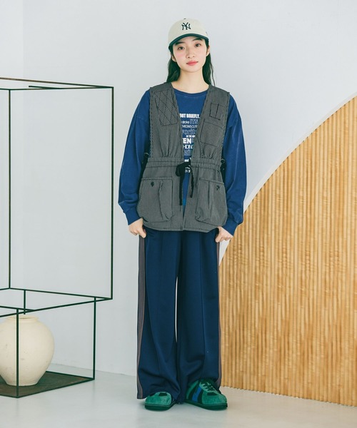 niko and...（ニコアンド）の「サイドラインカットパンツ（その他パンツ・レディース・ネイビー/グリーン/アイボリー・LARGE/MEDIUM）」の9枚目の写真