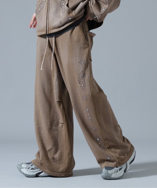 DANKE SCHON(ダンケシェーン)の「DankeSchon/ダンケシェーン/STUDS SWEAT BAGGY PANTS(スウェットパンツ・メンズ・ブラウン/グレー/ネイビー・S/L/M)」の3枚目の写真