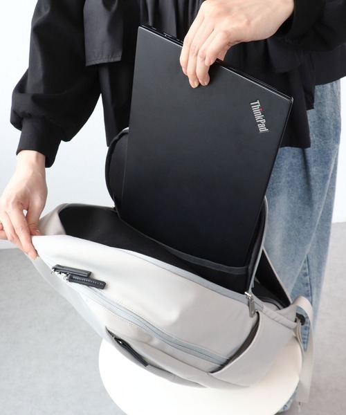 Cepica（セピカ）の「ナイロンビジネスリュック（バックパック/リュック・レディース・ライトグレー/ブラック・FREE）」の17枚目の写真