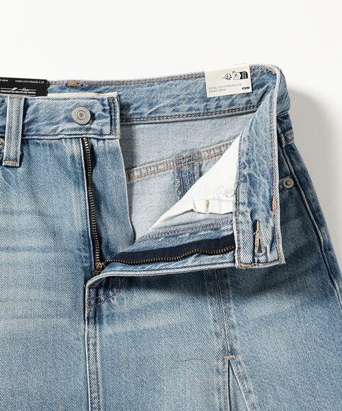 Ray BEAMS（レイビームス）の「LEVI’S(R) / GODET KNEE LENGTH SKIRT（スカート・レディース・ブルー系その他3・24inch）」の4枚目の写真