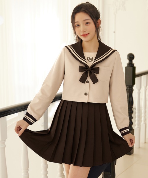 LunaBelle(ルナベル)の「【制服コスプレ3点セット】クラシックカラーセーラー服 長袖(手洗い可能)(コスチューム/パーティーグッズ・レディース・ブラウン・M/2L/L/S)」の2枚目の写真