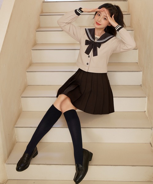 LunaBelle(ルナベル)の「【制服コスプレ3点セット】クラシックカラーセーラー服 長袖(手洗い可能)(コスチューム/パーティーグッズ・レディース・ブラウン・M/2L/L/S)」の6枚目の写真