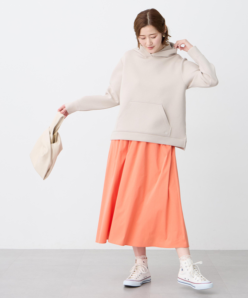 Petit Honfleur（プチオンフルール）の「ダンボールスウェットパーカー【セットアップ対応】（Tシャツ/カットソー・レディース・グレー/ベージュ・M/L）」の12枚目の写真