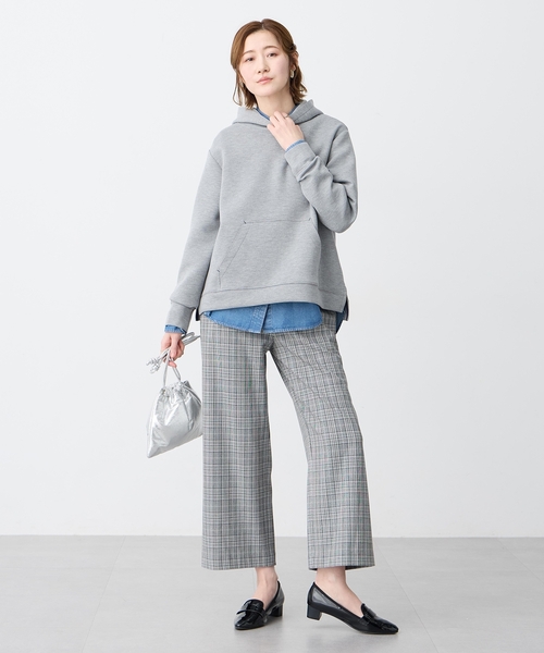 Petit Honfleur（プチオンフルール）の「ダンボールスウェットパーカー【セットアップ対応】（Tシャツ/カットソー・レディース・グレー/ベージュ・M/L）」の15枚目の写真