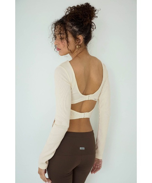 ALEXIA STAM（アリシアスタン）の「Rib Back Adjuster Long Sleeve Top /パッドinバックアジャスタートップス（Tシャツ/カットソー・レディース・アイボリー/ブラック/グレー/ピンク/ライム・S/L/M）」の2枚目の写真