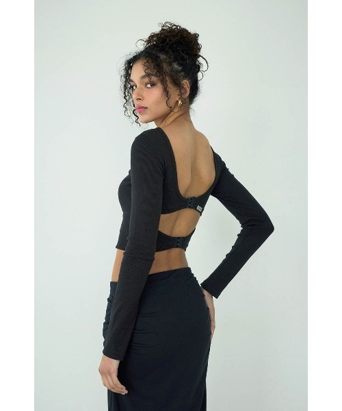 ALEXIA STAM（アリシアスタン）の「Rib Back Adjuster Long Sleeve Top /パッドinバックアジャスタートップス（Tシャツ/カットソー・レディース・アイボリー/ブラック/グレー/ピンク/ライム・S/L/M）」の8枚目の写真