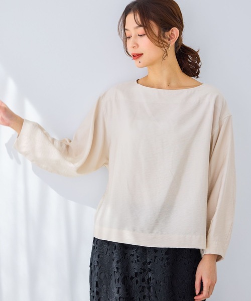 studio CLIP(スタディオクリップ)の「シアーボートネックTブラウス(シャツ/ブラウス・レディース・ネイビー/オフホワイト・FREE)」の6枚目の写真