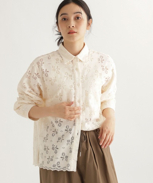 studio CLIP（スタディオクリップ）の「【daily CLIP】中花レースシャツ（シャツ/ブラウス・レディース・ブラック/オフホワイト・FREE）」の2枚目の写真