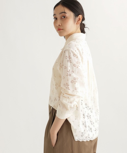 studio CLIP（スタディオクリップ）の「【daily CLIP】中花レースシャツ（シャツ/ブラウス・レディース・ブラック/オフホワイト・FREE）」の4枚目の写真