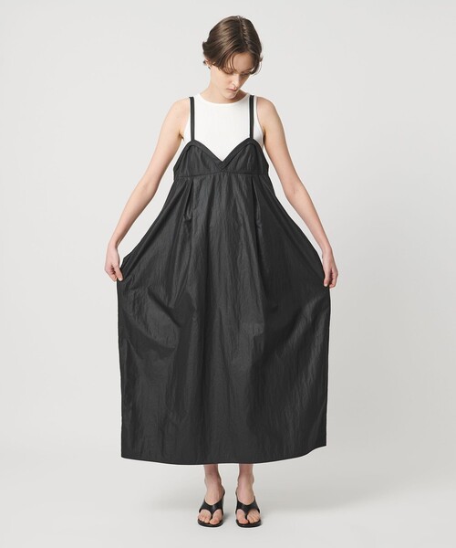 AEWEN MATOPH（イウエン マトフ）の「＜AEWEN MATOPH＞コクーンキャミワンピース ‐ ウォッシャブル ‐（ワンピース・レディース・ベージュ/ブラック・36/38）」の4枚目の写真