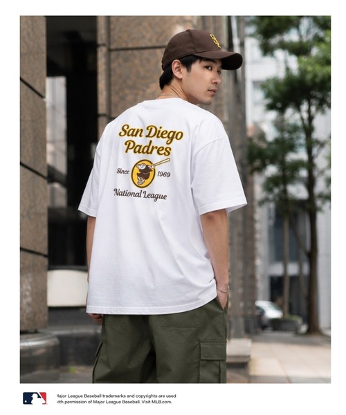 MLB（メジャーリーグベースボール）の「MLBツイルワッペンTシャツ（Tシャツ/カットソー・メンズ・アッシュ/ネイビー/ホワイト/ブラック・L/XL/M）」の2枚目の写真