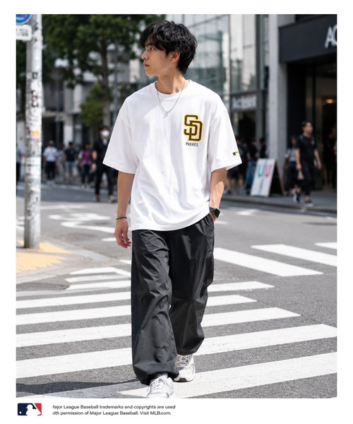 MLB（メジャーリーグベースボール）の「MLBツイルワッペンTシャツ（Tシャツ/カットソー・メンズ・アッシュ/ネイビー/ホワイト/ブラック・L/XL/M）」の13枚目の写真