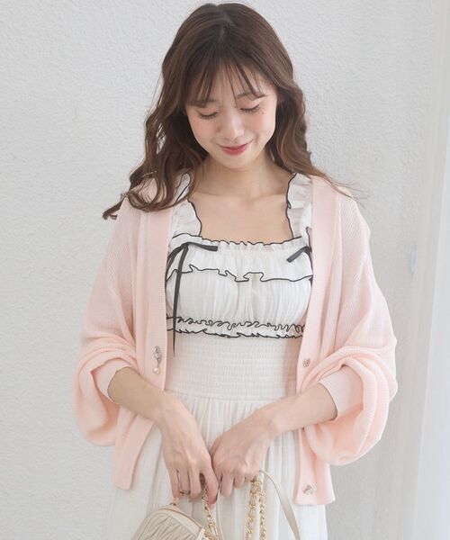 MAJESTIC LEGON(マジェスティックレゴン)の「ビジューボタンUVカットカーデ(カーディガン/ボレロ・レディース・アイボリー/ブラック/ブルー/ピンク/イエロー・MEDIUM)」の13枚目の写真