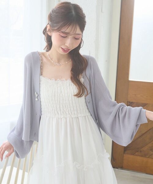 MAJESTIC LEGON(マジェスティックレゴン)の「ビジューボタンUVカットカーデ(カーディガン/ボレロ・レディース・アイボリー/ブラック/ブルー/ピンク/イエロー・MEDIUM)」の15枚目の写真