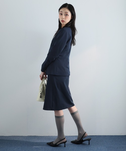 Doula Doula（ドゥーラドゥーラ）の「【3ピーススーツ】ジャケット・スカート&フリル裾トップス 上下３点セット（セットアップ・レディース・ネイビー/ブラック・L/M）」の6枚目の写真