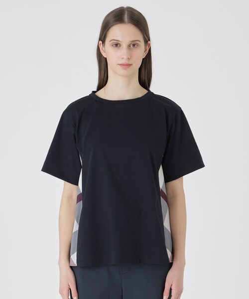 BLUE LABEL CRESTBRIDGE（ブルーレーベルクレストブリッジ）の「プレーティング天竺サイドチェックTシャツ（Tシャツ/カットソー・レディース・ホワイト/ダークネイビー/ブラック/ベビーピンク・40/38）」の8枚目の写真