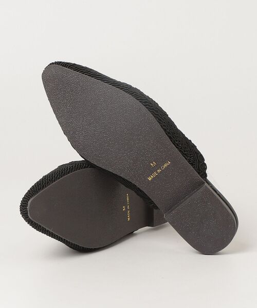 lus.(ラスドット)の「lus. クロシェ編みポインテッドトゥミュール(サンダル・レディース・ベージュ/ブラック・M/L/LL)」の3枚目の写真