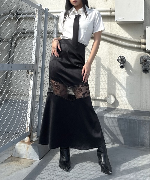 LVEU.(ラブユ.)の「【LVEU.】ビッグカラー半袖ブラウス / トップス ブラウス シャツ 半袖 ビックカラー ホワイト ブラック ブルー ZOZOTOWN限定(シャツ/ブラウス・レディース・ブルー/ブラック/ホワイト・FREE)」の4枚目の写真