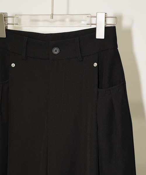 chuclla(チュクラ)の「タックデザインワイドパンツ chw26s217(その他パンツ・レディース・ブラック・L/M/S)」の12枚目の写真