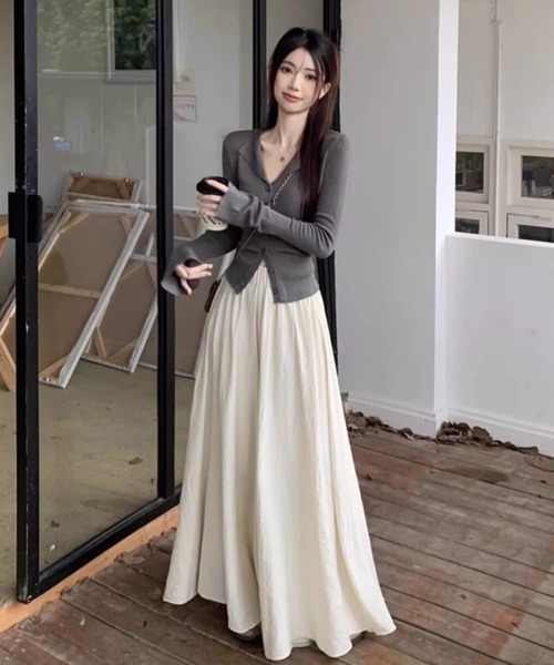 Mejoul(メジュール)の「ワイドルーズシルエットフレアパンツ(その他パンツ・レディース・ブラック/ホワイト・F)」の7枚目の写真