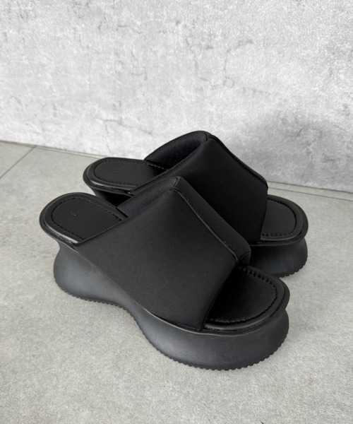 WEGO(ウィゴー)の「WEGO/【26年春夏新作】パテッド厚底サンダル(サンダル・レディース・ブラック・SMALL/LARGE/MEDIUM)」の10枚目の写真