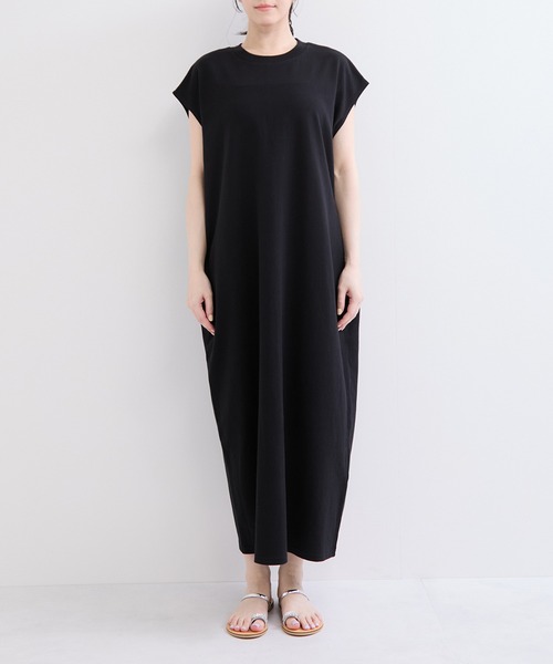 le cercle ADAM ET ROPE'(ルセルクルアダムエロペ)の「ノースリーブカットワンピース(ワンピース・レディース・ベージュ/ブラック/カーキ・FREE)」の11枚目の写真