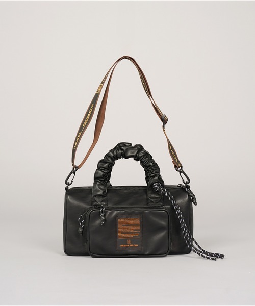 MAISON SPECIAL(メゾンスペシャル)の「《UNISEX》【THEATRE PRODUCTS】Collaboration Multiway Vegan Leather Baguette Bag/シアタープロダクツコラボレーションマルチウェイヴィーガンレザーバゲットバッグ【MAISON SPECIAL/メゾンスペシャル】(ショルダーバッグ・メンズ・ブラウン/ブラック・FREE)」の3枚目の写真