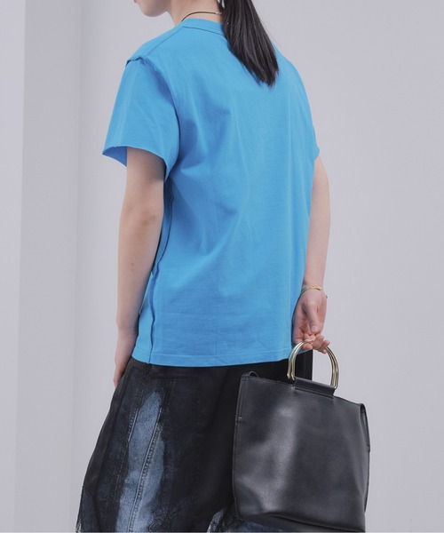 Pqran(クラン)の「ホース刺繍カレッジプリントTシャツ(Tシャツ/カットソー・レディース・ブルー/オフホワイト・FREE)」の21枚目の写真