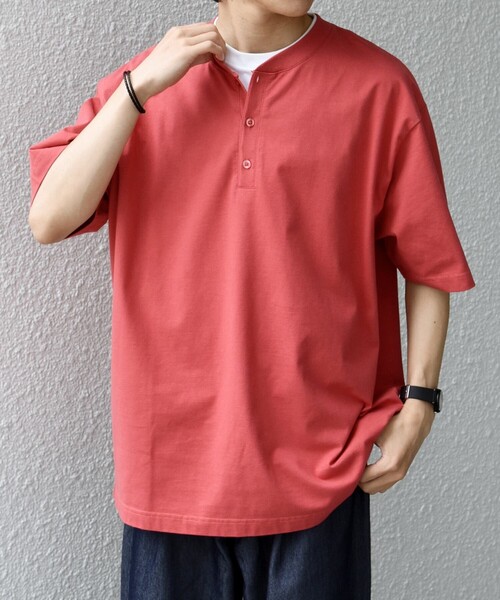 SHIPS any(シップス エニィ)の「SHIPS any:〈接触冷感/吸水速乾/UVカット/遮熱〉Raylock ヘンリーネック Tシャツ◇(Tシャツ/カットソー・メンズ・チャコールグレー/グリーン/レッド/ネイビー/マスタード・MEDIUM/LARGE)」の5枚目の写真