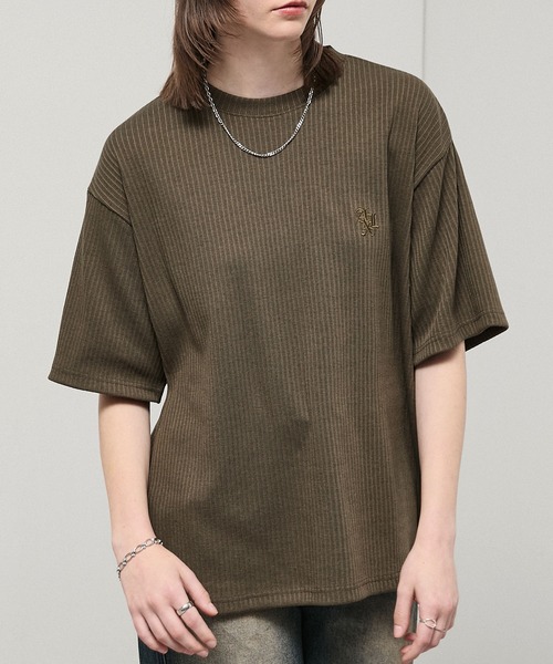 Alfred Alex（アルフレッドアレックス）の「【Alfred Alex】Refined Rib Regular Fit Tee / テレコリブ レギュラーフィットTシャツ（Tシャツ/カットソー・メンズ・チャコール/ホワイト系/オフホワイト/カーキブラウン/ブラック/ブラック系・L/M）」の9枚目の写真