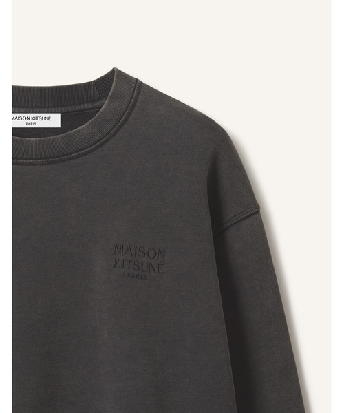Maison Kitsune（メゾンキツネ）の「MAISON KITSUNE GALLERY FADED RELAXED SWEATSHIRT（スウェット・メンズ・ブラック×グレー・S/L/M）」の6枚目の写真