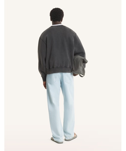 Maison Kitsune（メゾンキツネ）の「MAISON KITSUNE GALLERY FADED RELAXED SWEATSHIRT（スウェット・メンズ・ブラック×グレー・S/L/M）」の4枚目の写真