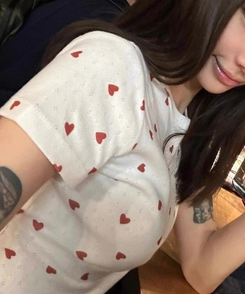 HALEY PESCA(ヘーリーペスカ)の「HALEY PESCA/ハートドット半袖Tシャツ(Tシャツ/カットソー・レディース・ホワイト・MEDIUM/SMALL)」の5枚目の写真
