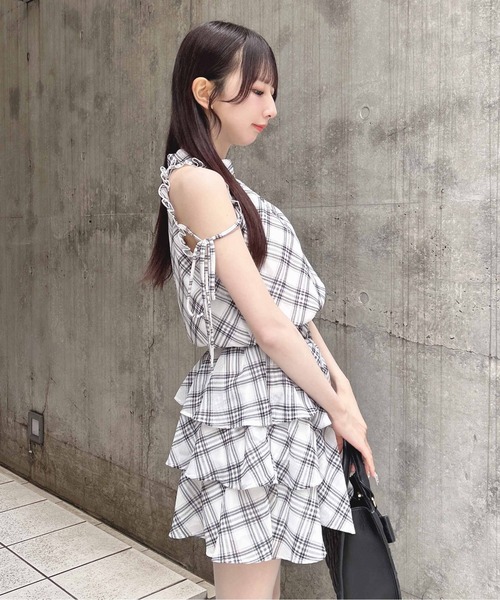 INGNI(イング)の「サッシュリボンアメスリミニワンピース(ワンピース・レディース・ホワイト系その他7/ブラック系/ホワイト系その他3・M)」の22枚目の写真