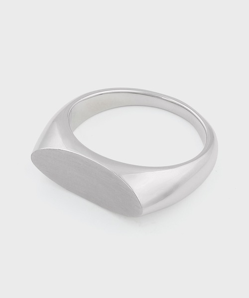 Paul Smith(ポールスミス)の「“Curved Oval” リング【260913 200】(リング・メンズ・シルバー・17/21)」の2枚目の写真