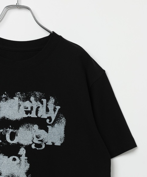 PBLIM（ページボーイリム）の「《UNISEX》スプレーロゴT（Tシャツ/カットソー・レディース・ブラック/ベージュ・FREE）」の8枚目の写真